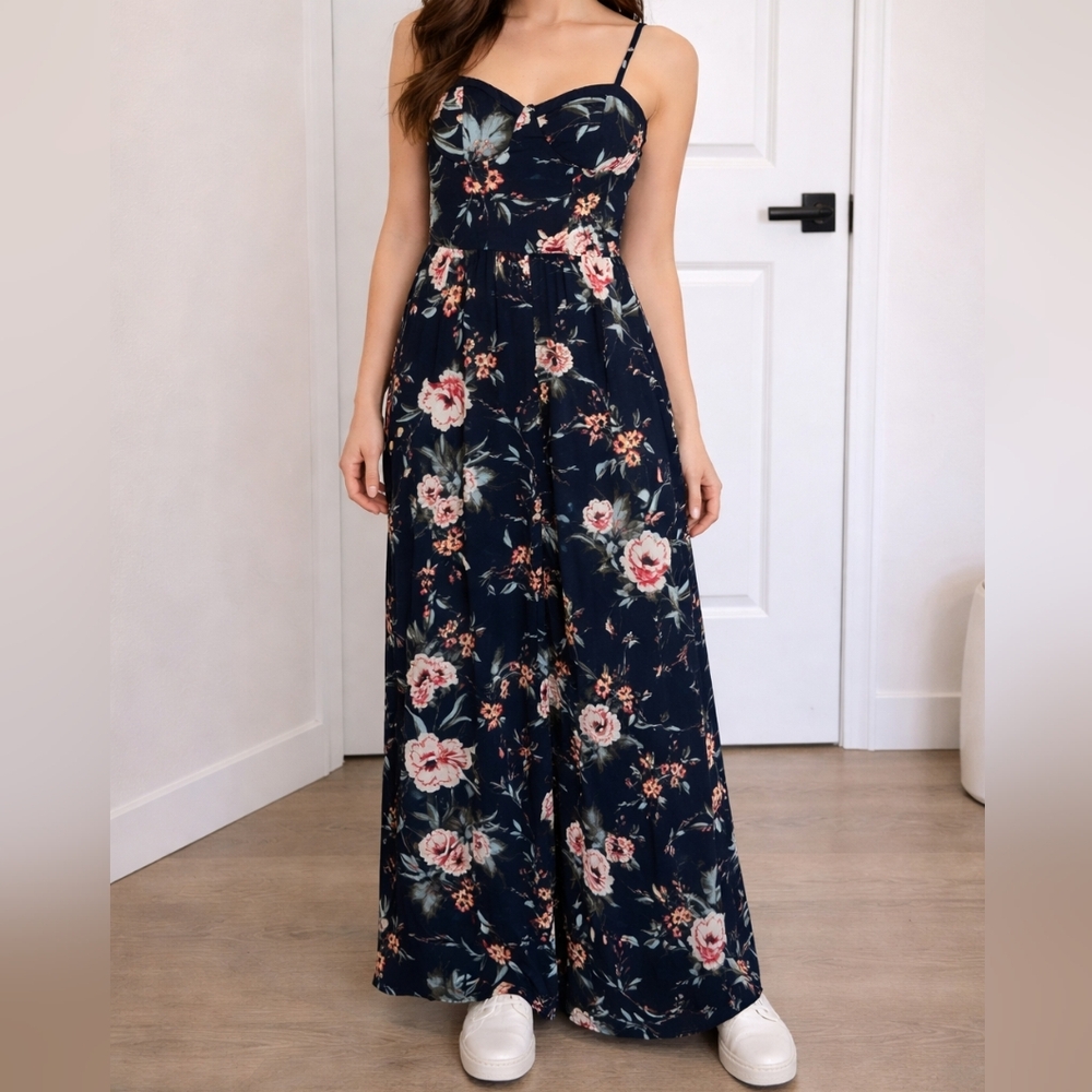 Floral Strapless Jumpsuit -‎ Navy